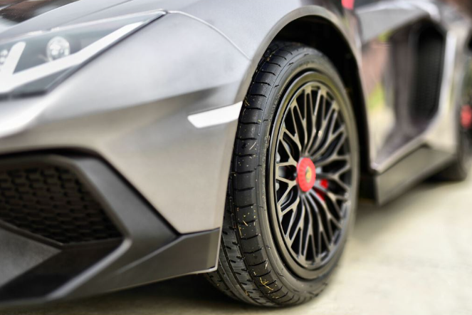 Ηλεκτροκίνητο Αυτοκίνητο Lamborghini Aventador SV Original License - 24V - Γκρι | Skorpion Wheels